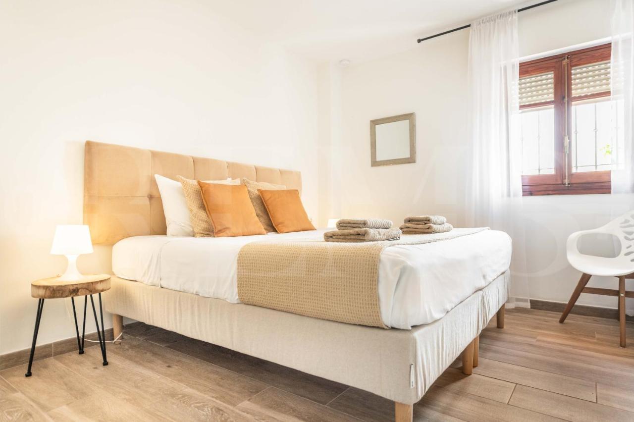 Spacious Apartment Next To Plaza De La Merced By Rems Málaga Dış mekan fotoğraf