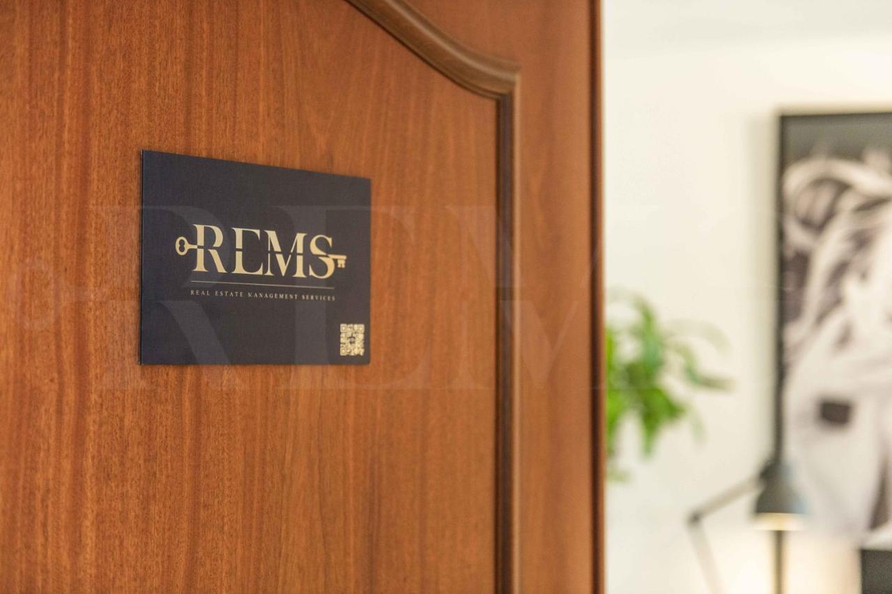 Spacious Apartment Next To Plaza De La Merced By Rems Málaga Dış mekan fotoğraf